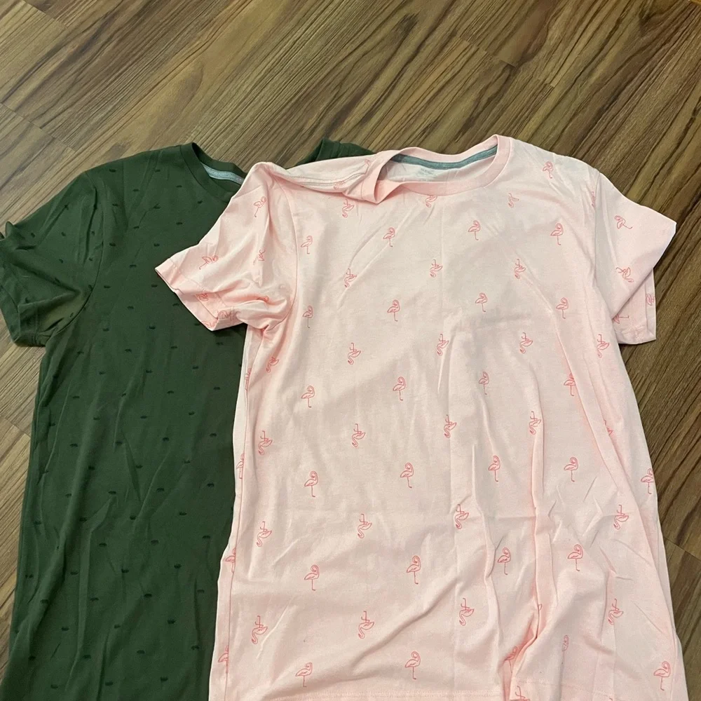 2 Old navy t shirt pack - Picture 2 of 3